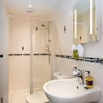 2 Cambridge Bed and Breakfast