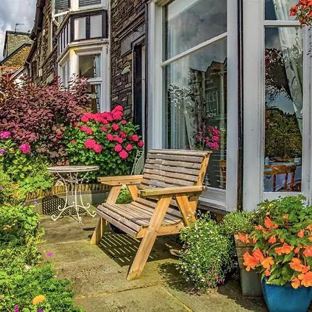 2 Cambridge *