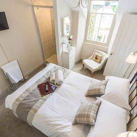 2 Cambridge Bed & Breakfast Ambleside