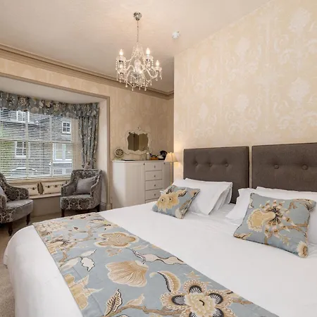 2 Cambridge 住宿加早餐酒店 3*